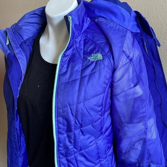 North Face HyVent 3 in 1 Jacket - Picture 2 of 14